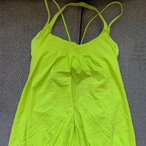 Lululemon tank with bra - 6 - lime green